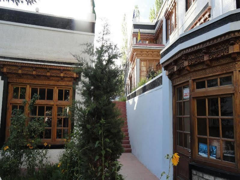 Hotel Mandala Leh Zewnętrze zdjęcie