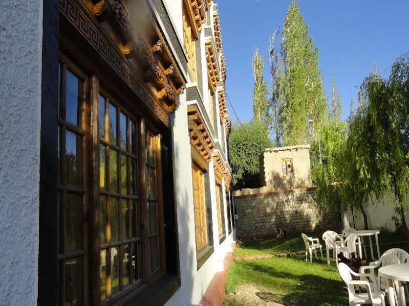 Hotel Mandala Leh Zewnętrze zdjęcie